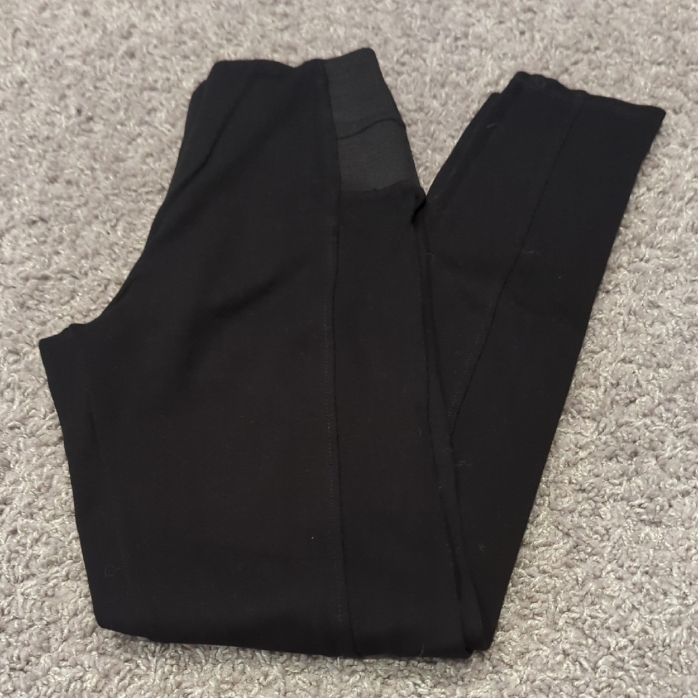 Love Tree Black Leggings Sleek Fitted Design